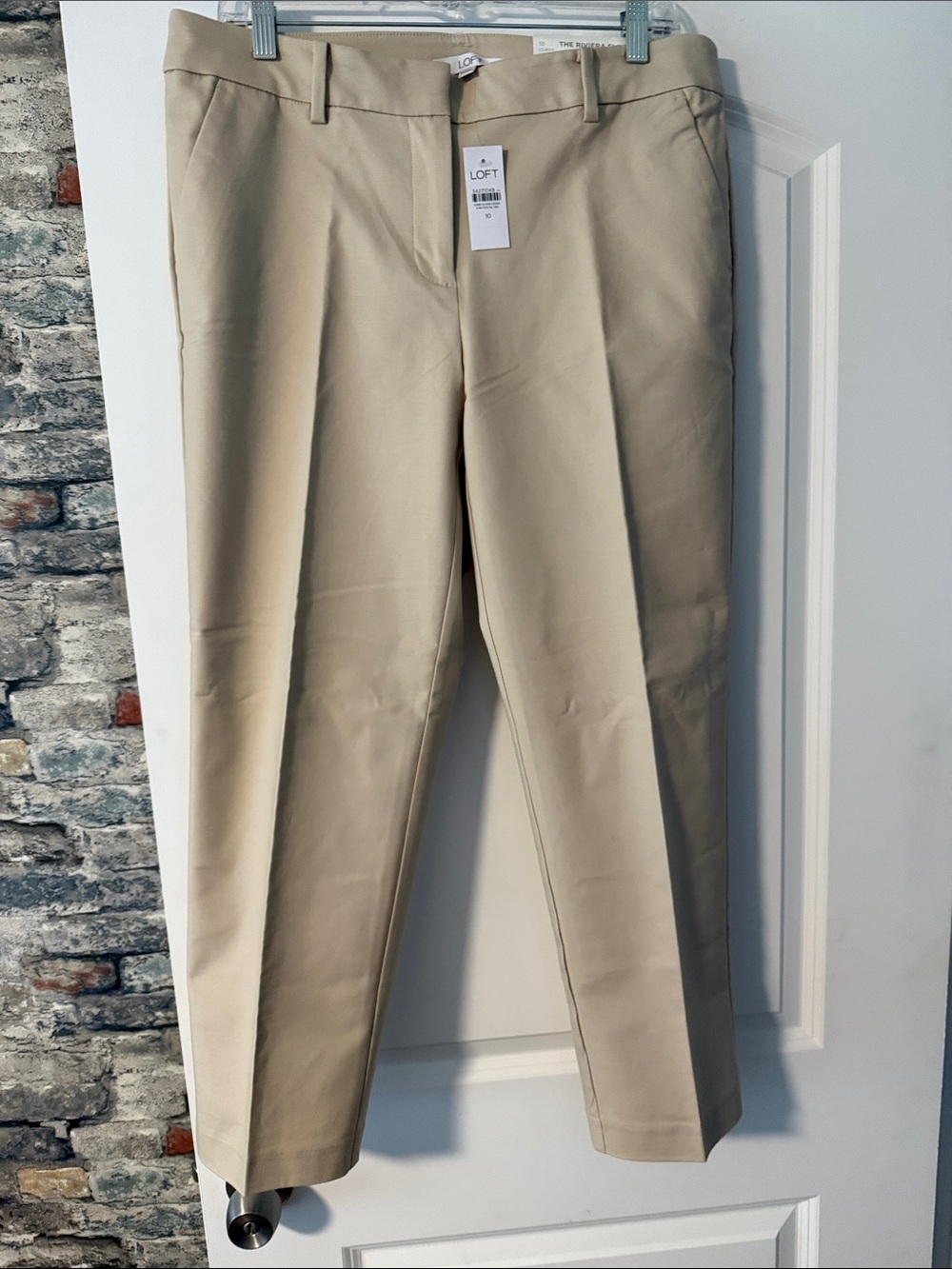 LOFT Neutral Beige Cropped Ankle Pants